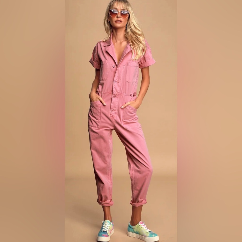 Pink Women’s Boilersuit. Size small. SUCH a cute jumpsuit!